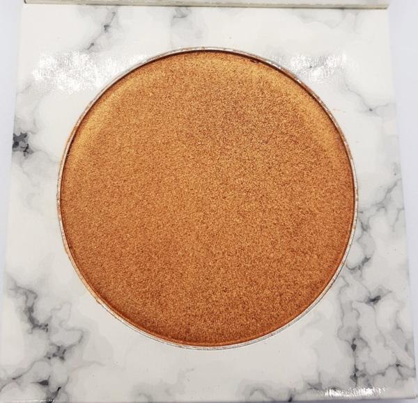 Highlighter Pressed Powder Oshun (3) - Beau Bakers Co 